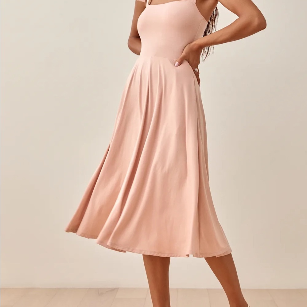 Elegant Pink Midi Dress